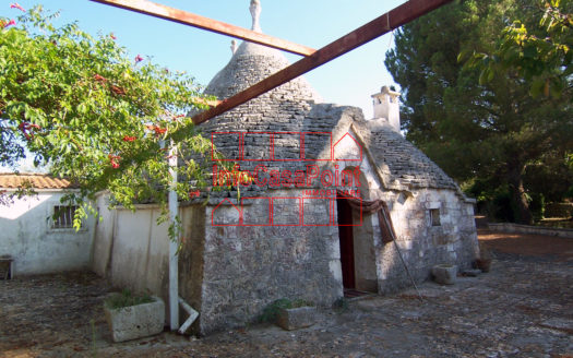 Complesso di trulli ristrutturati