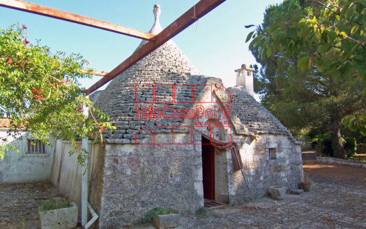 Complesso di trulli ristrutturati