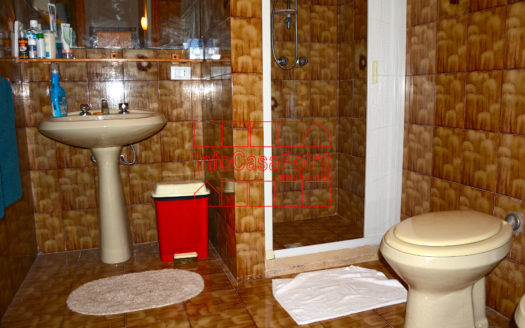 Villa con Piscina