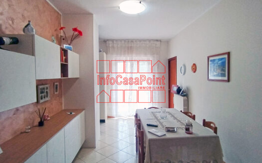 Appartamento indipendente con locale