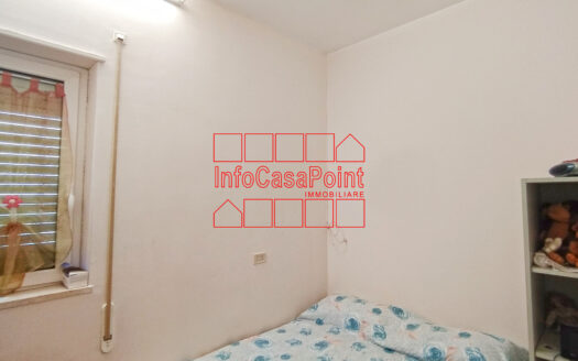 Appartamento indipendente con locale