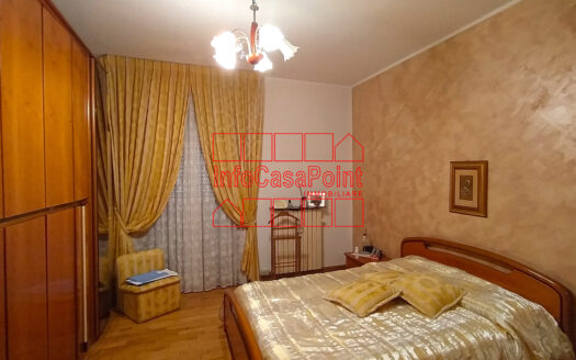 Appartamento indipendente con locale