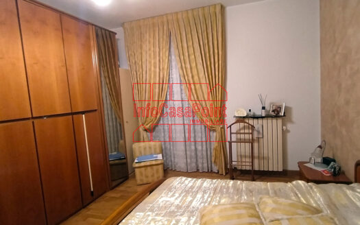 Appartamento indipendente con locale